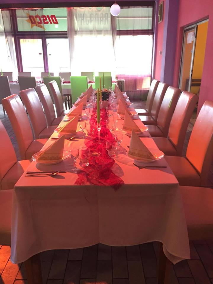 Turisticka Ubytovna Hotel Divín מראה חיצוני תמונה